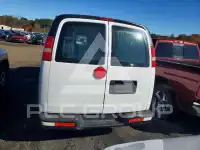 2013 Chevrolet Express фото