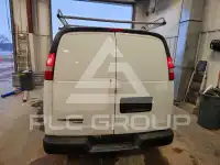 2013 Chevrolet Express photo