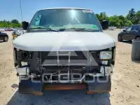 2013 Chevrolet Express photo