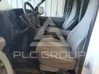 2013 Chevrolet Express фото