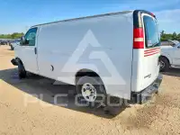 2013 Chevrolet Express фото