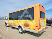 2013 Chevrolet Express photo