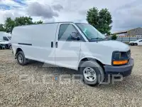 2013 Chevrolet Express photo
