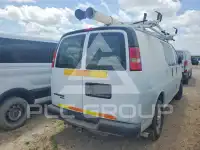 2013 Chevrolet Express фото
