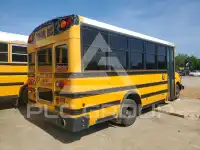 2013 Chevrolet Express фото
