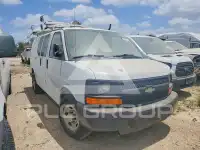 2013 Chevrolet Express фото