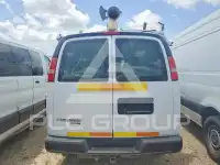2013 Chevrolet Express фото