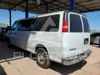 2013 Chevrolet Express фото