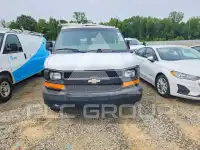 2013 Chevrolet Express фото