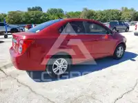 2013 Chevrolet Sonic фото