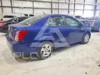 2013 Chevrolet Sonic фото
