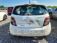 2013 Chevrolet Sonic фото