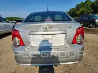 2013 Chevrolet Sonic фото