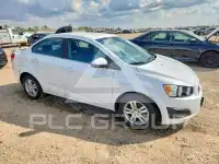 2013 Chevrolet Sonic фото