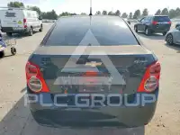 2013 Chevrolet Sonic фото