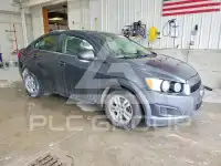 2013 Chevrolet Sonic фото
