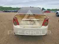 2013 Chevrolet Sonic фото