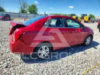 2013 Chevrolet Sonic фото