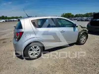 2013 Chevrolet Sonic фото