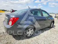 2013 Chevrolet Sonic фото
