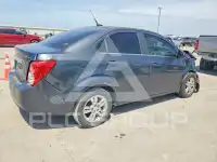2013 Chevrolet Sonic фото