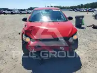 2013 Chevrolet Sonic фото