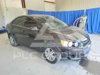 2013 Chevrolet Sonic фото