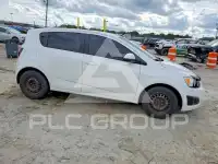 2013 Chevrolet Sonic фото