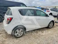 2013 Chevrolet Sonic фото