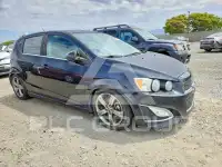 2013 Chevrolet Sonic фото