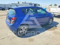 2013 Chevrolet Sonic фото