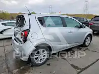 2013 Chevrolet Sonic фото