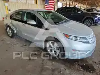 2013 Chevrolet Volt фото