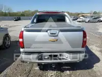 2013 Chevrolet Avalanche photo