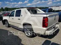 2013 Chevrolet Avalanche фото