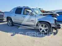 2013 Chevrolet Avalanche фото
