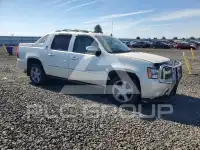 2013 Chevrolet Avalanche photo