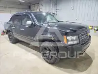 2013 Chevrolet Avalanche photo