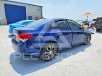 2013 Chevrolet Cruze фото