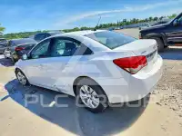 2013 Chevrolet Cruze photo