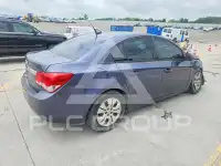 2013 Chevrolet Cruze фото