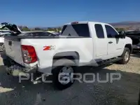 2013 Chevrolet Silverado photo