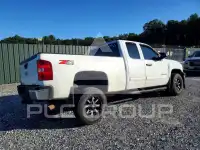 2013 Chevrolet Silverado photo