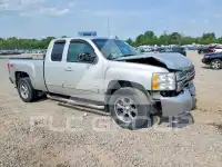 2013 Chevrolet Silverado photo