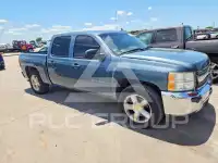 2013 Chevrolet Silverado photo
