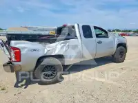 2013 Chevrolet Silverado photo
