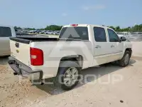 2013 Chevrolet Silverado photo