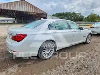 2013 BMW 740 фото