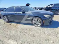 2013 BMW 740 фото