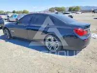 2013 BMW 740 фото